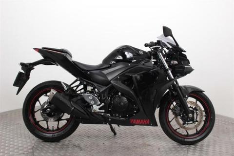 Yamaha YZF-R3 (bj 2015)