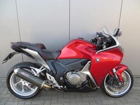 Honda VFR 1200 F C-ABS