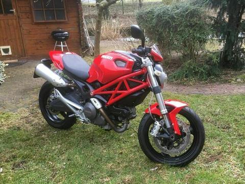 Ducati Monster 696 + 2008 / 20.500km