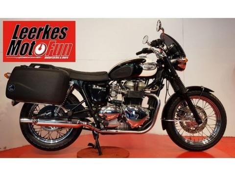 Triumph Bonneville T100 nette staat! zwart (2004)