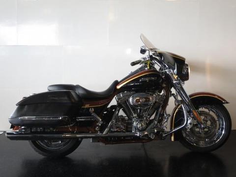 Harley-Davidson Road King FLHRSE 3 CVO 110 SCREAMIN