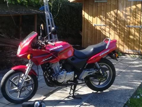 Honda CB 500 KOOPJE: SCHITTERENDE (nieuwstaat)CB 500 (CB500)!