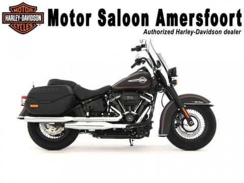 Harley-Davidson FLHCS Softail Heritage Classic 114Ci