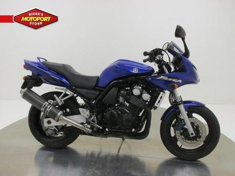 Yamaha FZS 600 FAZER