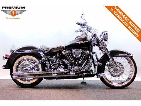 Harley-Davidson Heritage Softail FLSTC CLASSIC