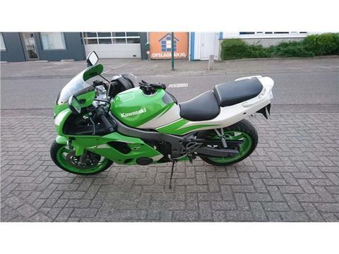 Kawasaki Ninja ZX - 6 R