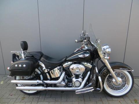 Harley-Davidson Softail FLSTN DE LUXE