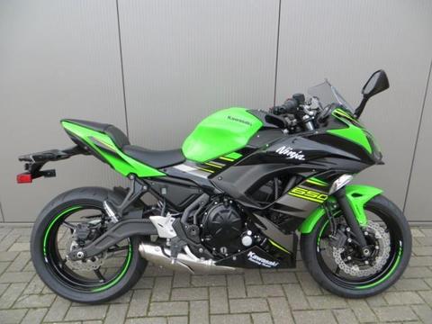 Kawasaki Ninja 650 KRT Edition