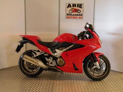 Honda VFR 800 F VTEC ABS