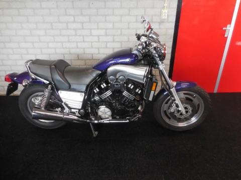 Yamaha Vmax VMX 1200