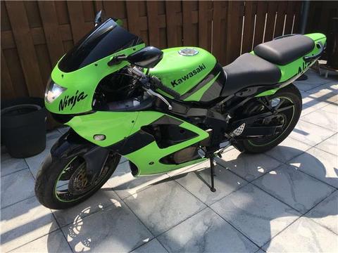 Kawasaki Ninja ZX - 6 R