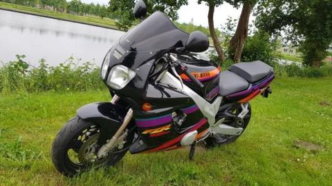 Yamaha FZR 600 R + grote beurt & garantie