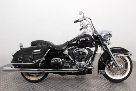 Harley-Davidson FLHRC Road King Classic (bj 2001)