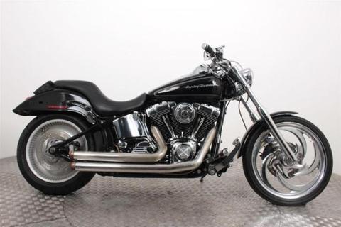 Harley-Davidson FXSTD Softail Deuce (bj 2004)