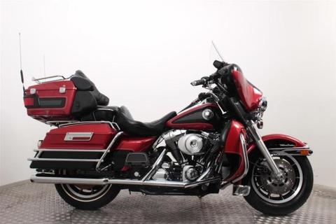 Harley-Davidson FLHTCU Ultra Glide Classic (bj 1999)