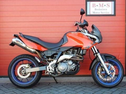 APRILIA PEGASO 650 STRADA 35KW (bj 2005)