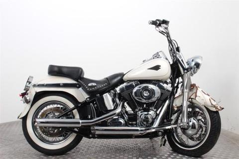 Harley-Davidson FLSTC Softail Heritage Classic (bj 2015)