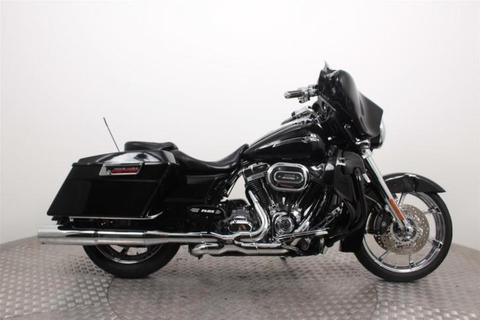 Harley-Davidson FLHXSE CVO Street Glide ABS (bj 2012)