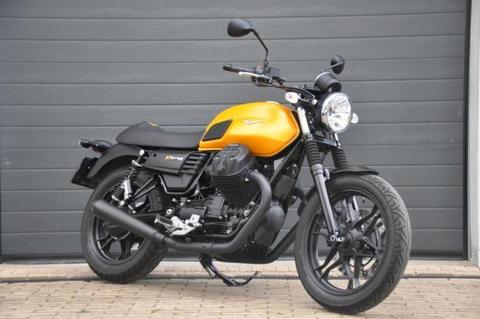 Moto Guzzi V7 Stone ABS