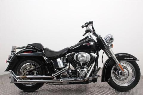 Harley-Davidson FLSTN Softail de Luxe (bj 2005)