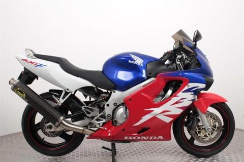 Honda CBR 600F (bj 2000)