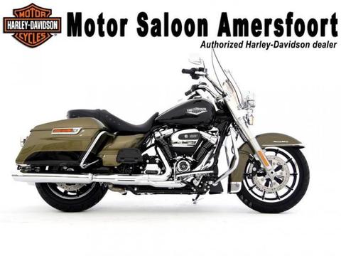 Harley-Davidson FLHR ROAD KING ROADKING DISPLAY AANBIEDING!