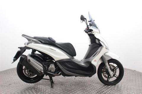 Piaggio Beverly 350 Sport ABS (bj 2013)
