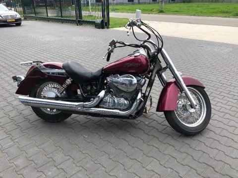 Honda VT750C (bj 2006)