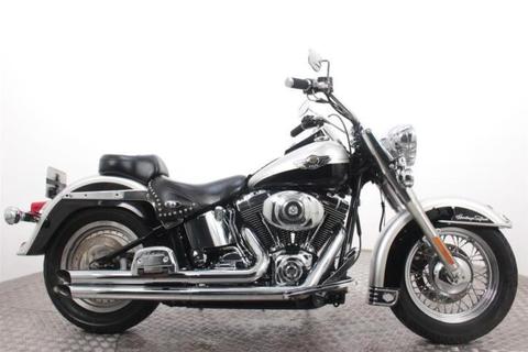 Harley-Davidson FLSTC Softail Heritage Classic (bj 2003)