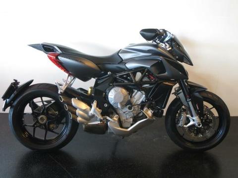 MV Agusta RIVALE 800 RIVALE800 NACKEDBIKE (bj 2014)