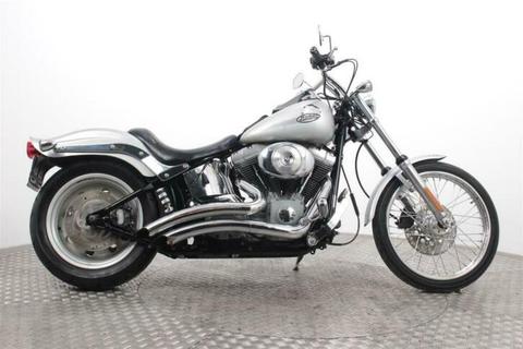 Harley-Davidson FXSTC Softail Custom (bj 2006)