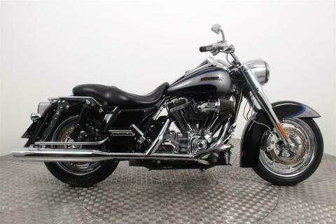 Harley-Davidson FLHRSE CVO Road King ABS (bj 2008)