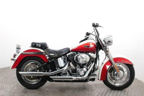 Harley-Davidson FLSTN Softail Deluxe (bj 2004)