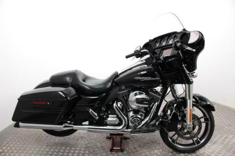 Harley-Davidson FLHXS Street Glide Special ABS (bj 2015)