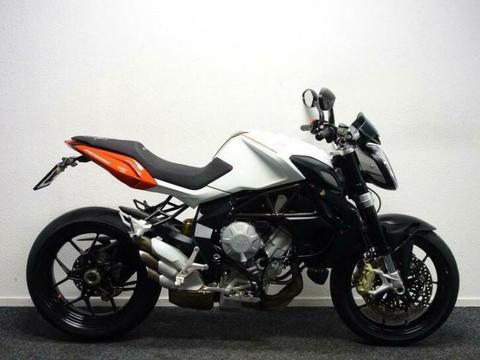 MV Agusta BRUTALE 800 (bj 2012)