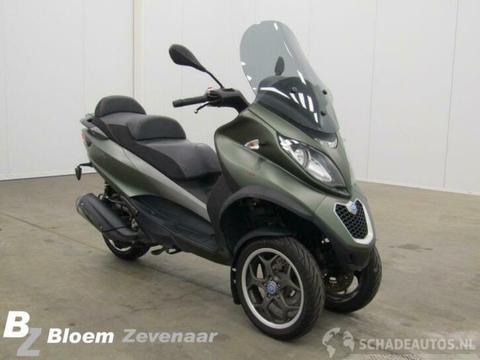 Piaggio MP3 LT 300IE ABS/ASR (bj 2017)