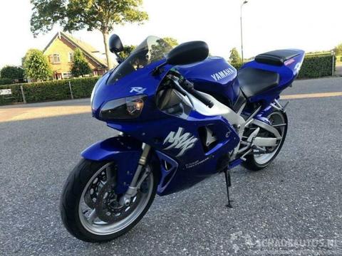 Yamaha YZF -R1 sport 1000cc 110kw/150pk - sportuitlaat two b