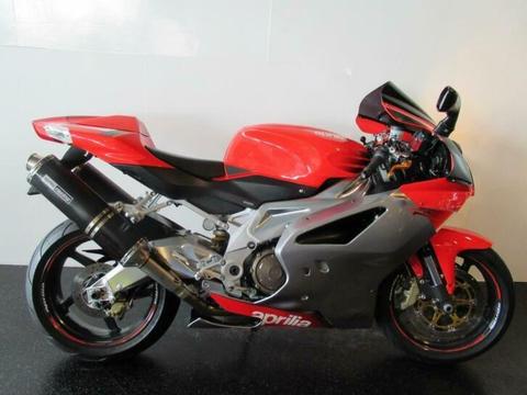 Aprilia RSV 1000 MILLE (bj 2006)