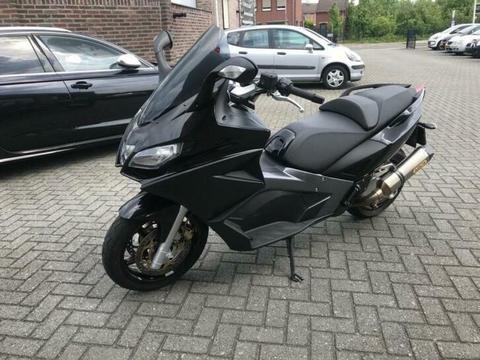 Aprilia Tour Mana 850 ABS NIEUWSTAAT