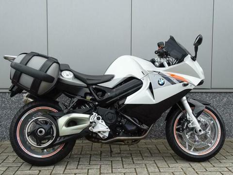 BMW F 800 ST (bj 2011)