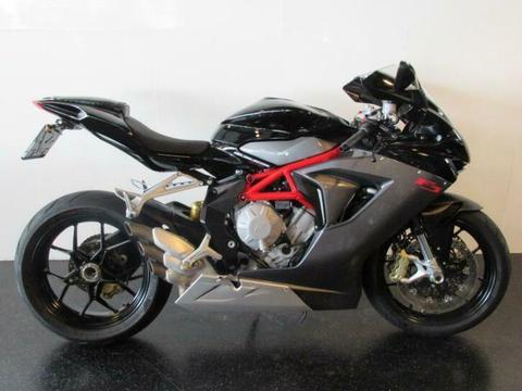 MV Agusta F3 F 3 675 (bj 2013)