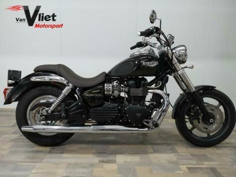 TRIUMPH SPEEDMASTER 900 Zie foto's.! (bj 2003) Speed master