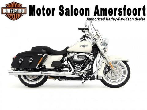 Harley-Davidson FLHRC ROAD KING ROADKING CLASSIC. DISPLAY AA